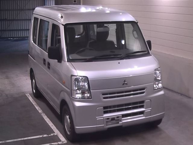 5040 Mitsubishi Minicab van DS64V 2014 г. (SAA Sapporo)